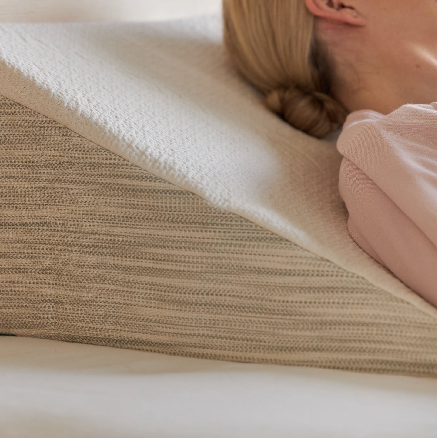 Avocado Green Mattress Organic Latex Wedge Pillow MADE SAFE