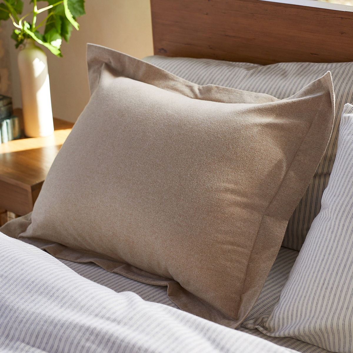 Coyuchi Cloud Brushed Organic Flannel Pillow Sham MADE SAFE