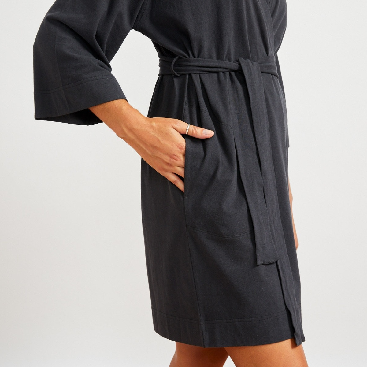 Coyuchi Women's Solstice Organic Short Robe MADE SAFE